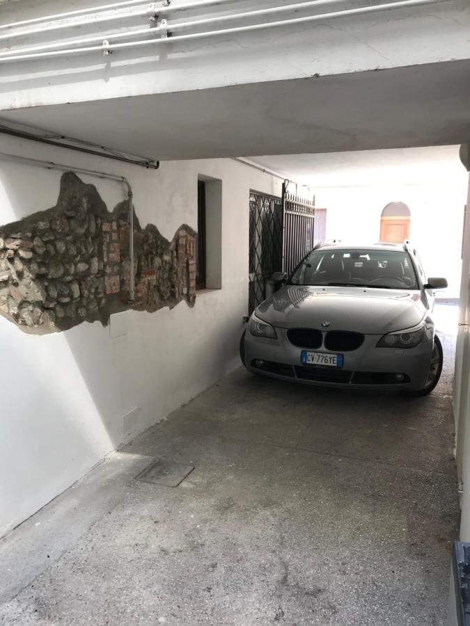 Apartament Che Piacere! Udine In Centro Col Posto Auto Zewnętrze zdjęcie